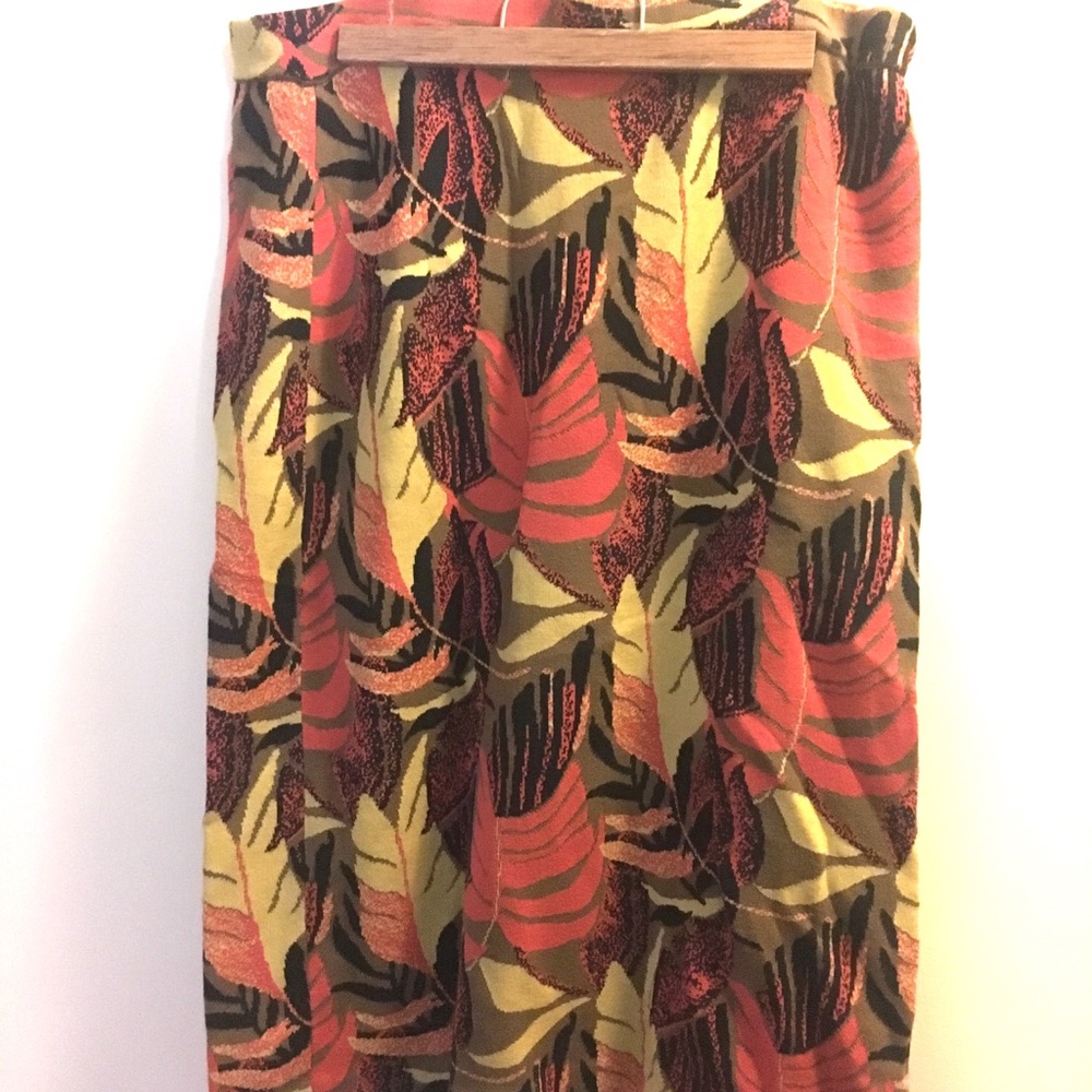 Peruvian Collection Large Knit Mid Skirt